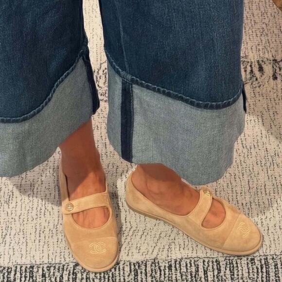 Chanel 25B Beige Suede Shearling Fur Mary Jane Moccasin Ballet Loafer Flat 38.5 - Picture 4 of 16